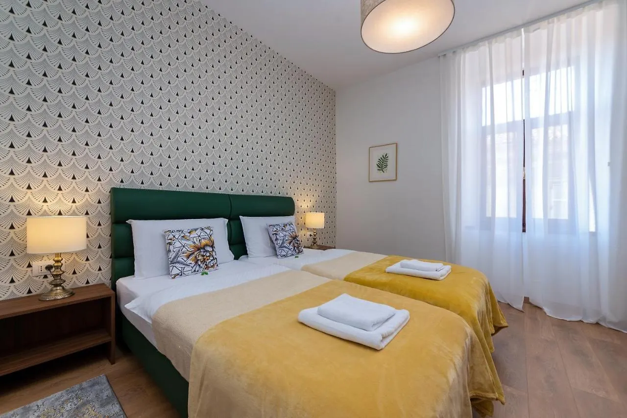 Aurora Rooms B&B Pula Guest house