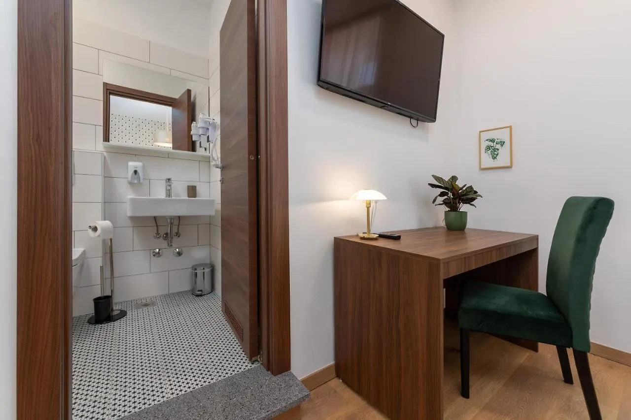 Pensjonat Aurora Rooms B&B Pula